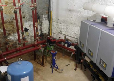 Dépose local chaufferie, les travaux avancent, APC Services